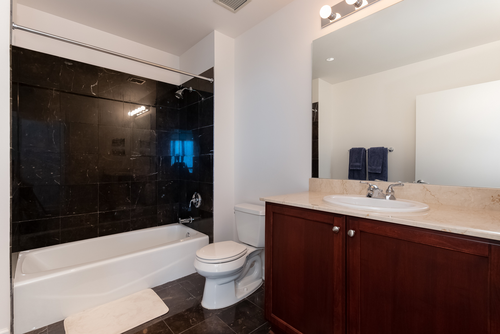 1201 South Prairie Avenue, Unit 2002 Chicago, IL 60605 - Photo 17 of 39
