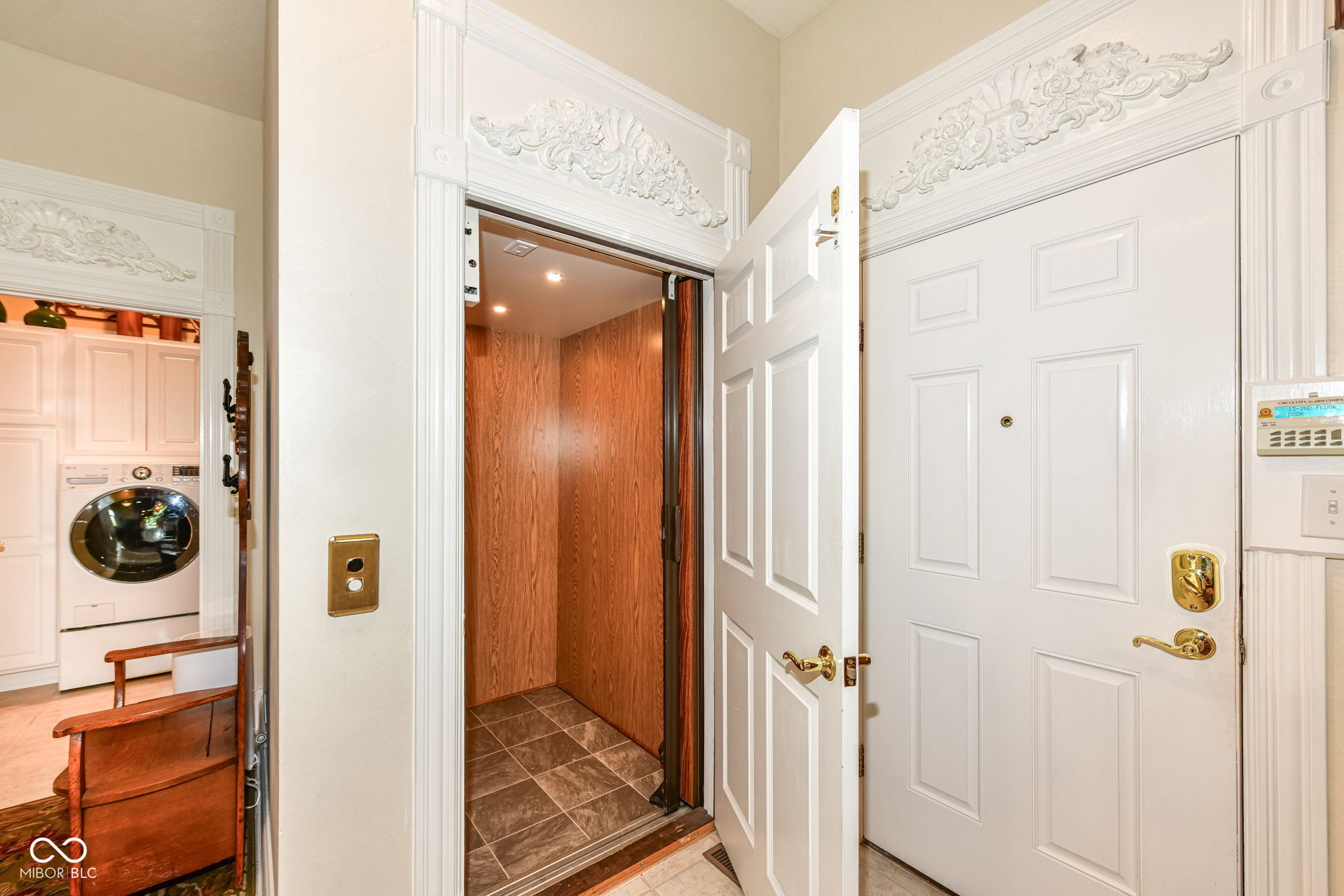 5264 Rocklane Road Greenwood, IN 46143 - Photo 20 of 69