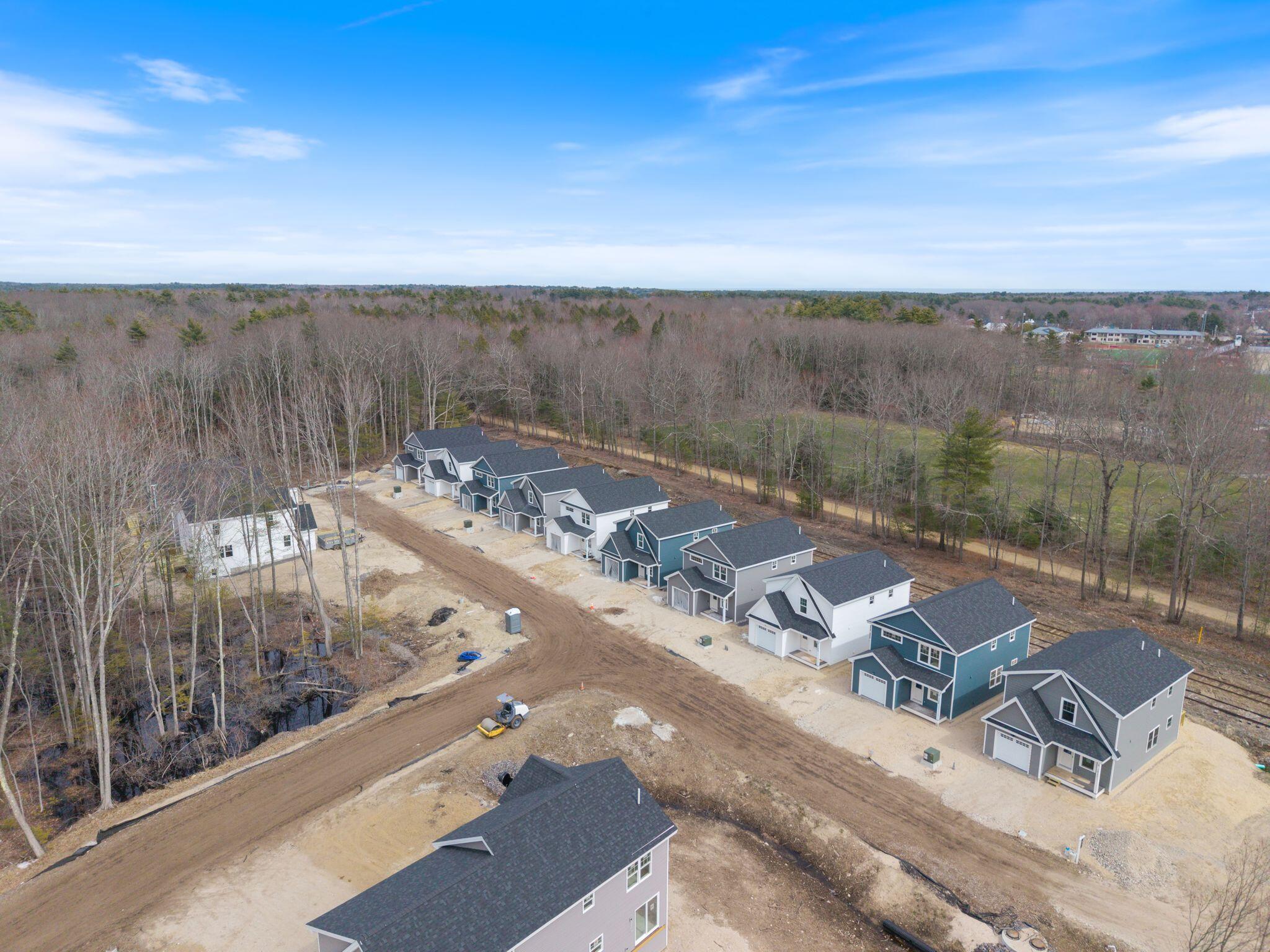 5 Blaine Road, Unit 103 Saco, ME 04072 - Photo 42 of 43 47_Roebuck_Ave_021