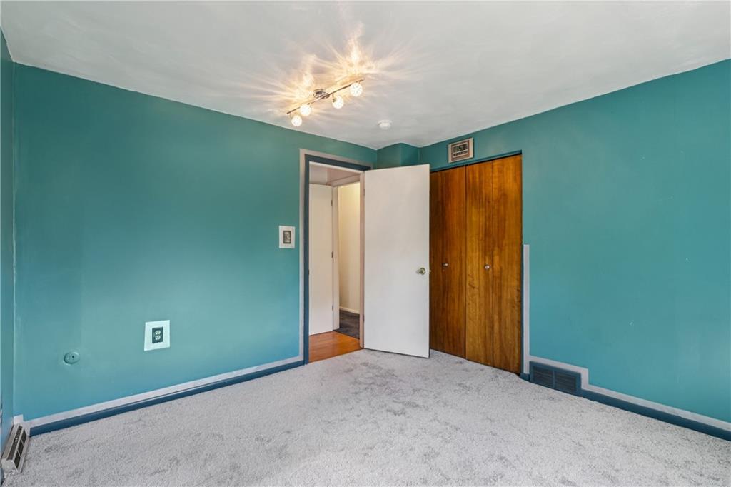205 Tilford Road Pittsburgh, PA 15235 - Photo 26 of 45 Gallery Image 26