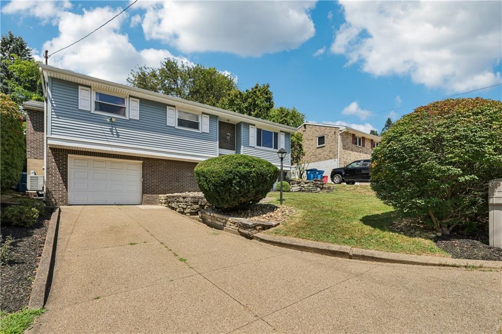 205 Tilford Road Pittsburgh, PA 15235 - Photo 3 of 45 Gallery Image 3