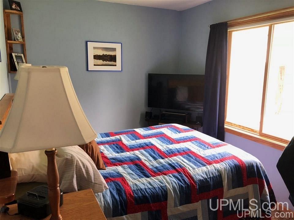 1880 South Helen Lake Road, Unit 7 Ishpeming, MI 49849 - Photo 18 of 49