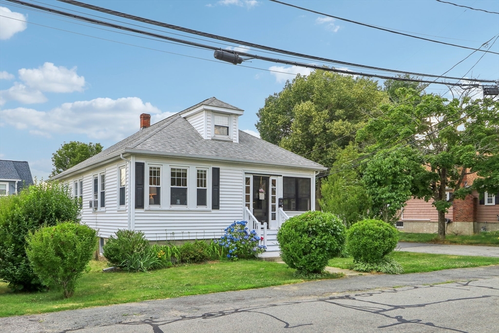 27 Sherman Road Dedham, MA 02026 - Photo 2 of 26 Gallery Image 2