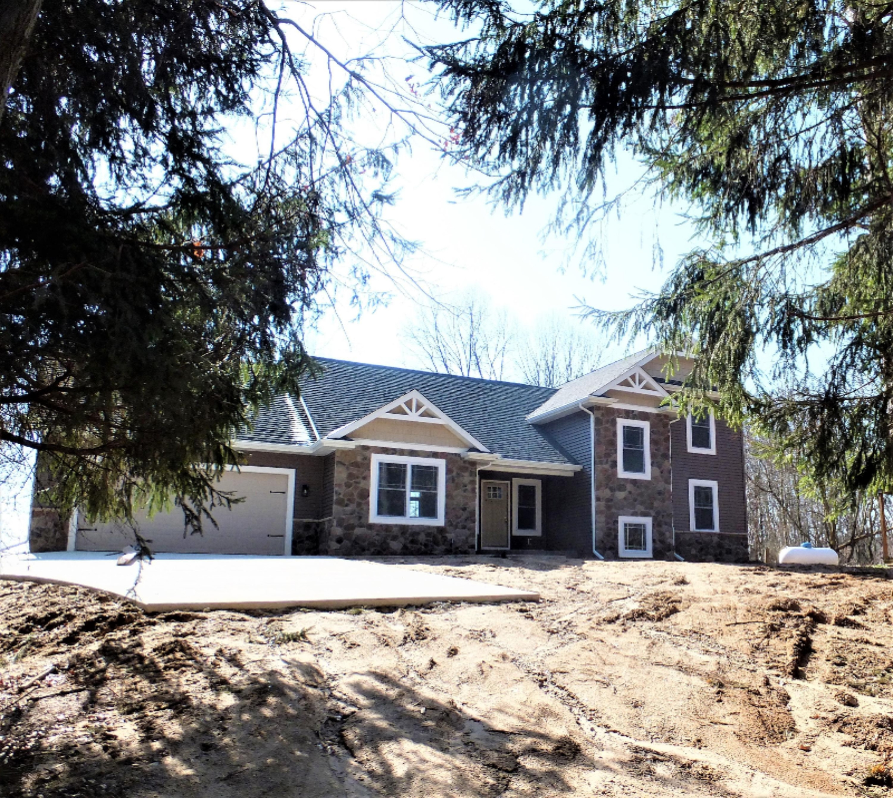 66768 Hess Road Edwardsburg, MI 49112 - Photo 49 of 68 S0013472 (2)