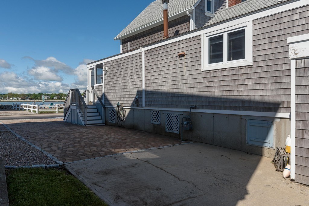 49 Lighthouse Road Scituate, MA 02066 - Photo 3 of 15