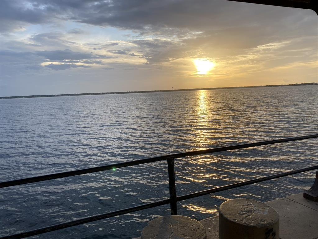3050 Desoto City Road Sebring, FL 33870 - Photo 9 of 15 a view of ocean from a balcony