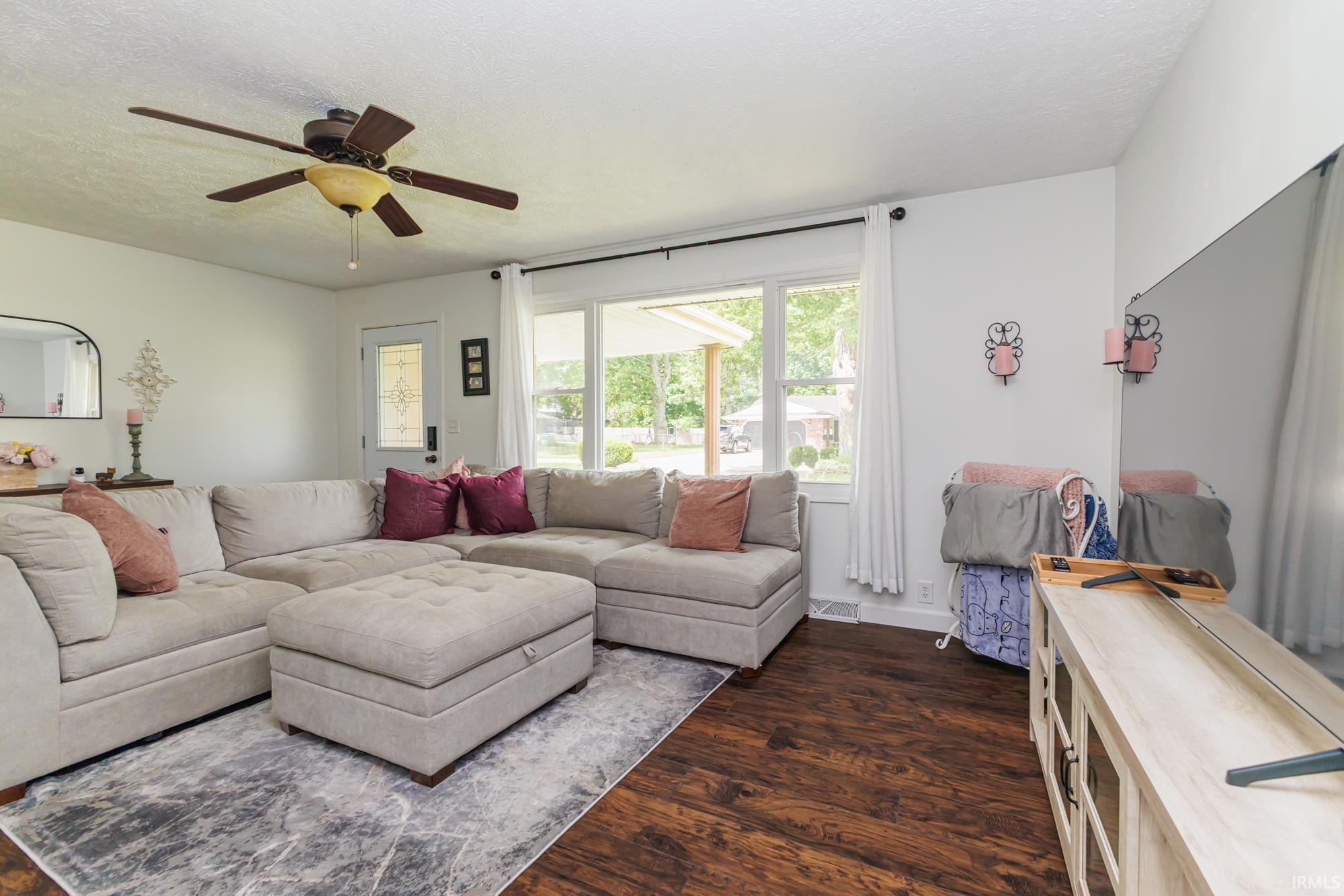2106 North Cameron Road Muncie, IN 47304 - Photo 7 of 50