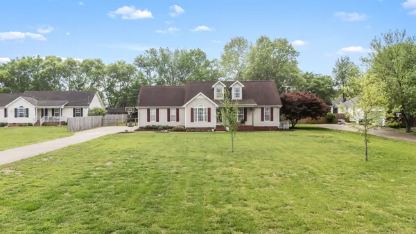 $469,000 | 219 Towbridge Drive, Murfreesboro, TN 37129