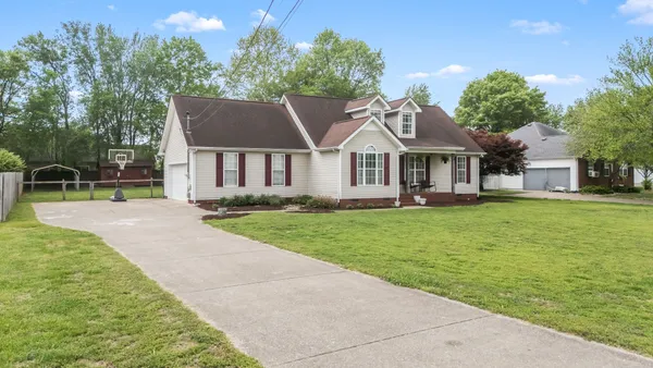 $469,000 | 219 Towbridge Drive, Murfreesboro, TN 37129