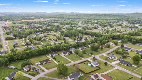 $469,000 | 219 Towbridge Drive, Murfreesboro, TN 37129