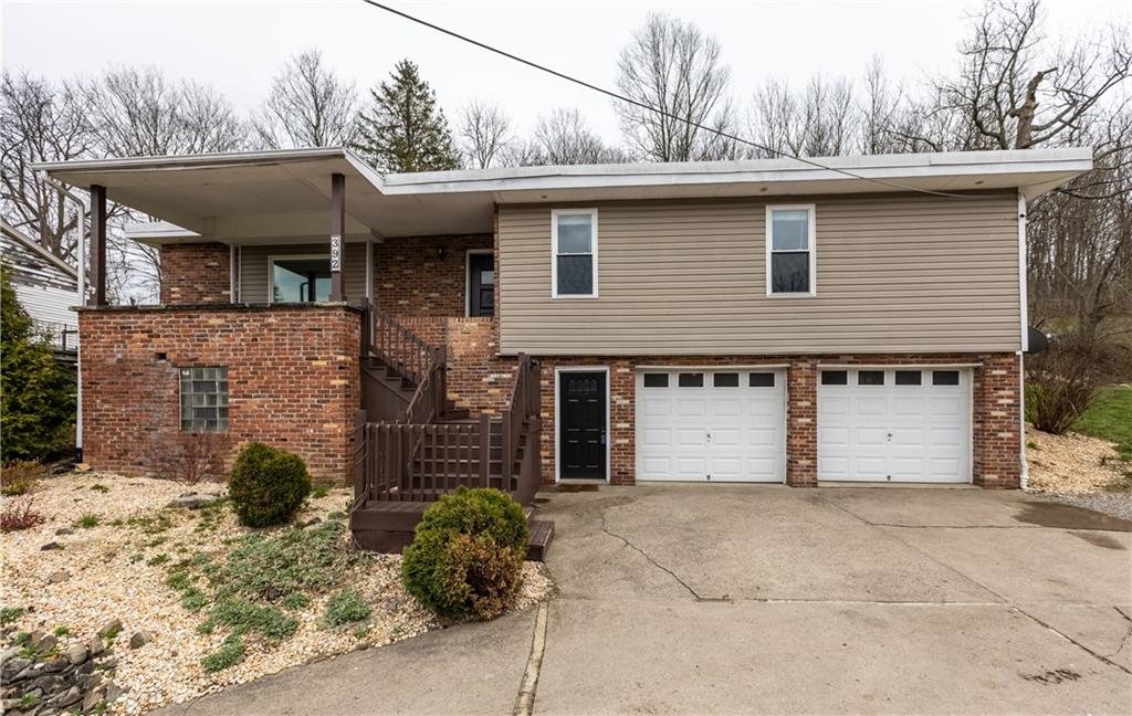 392 Chartiers Run Road Canonsburg, PA 15317 - Photo 3 of 25 Gallery Image 3