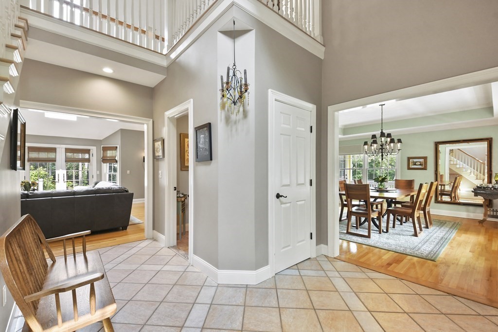 23 Thompson Pond Road Spencer, MA 01562 - Photo 6 of 42 Gallery Image 6