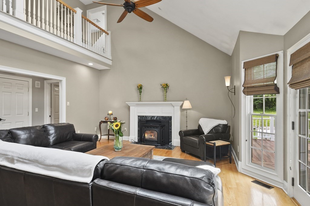 23 Thompson Pond Road Spencer, MA 01562 - Photo 9 of 42 Gallery Image 9