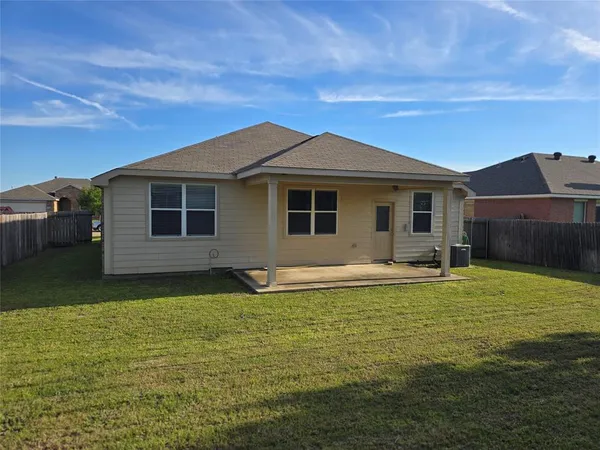$264,900 | 216 Meadow Ridge Drive, Anna, TX 75409