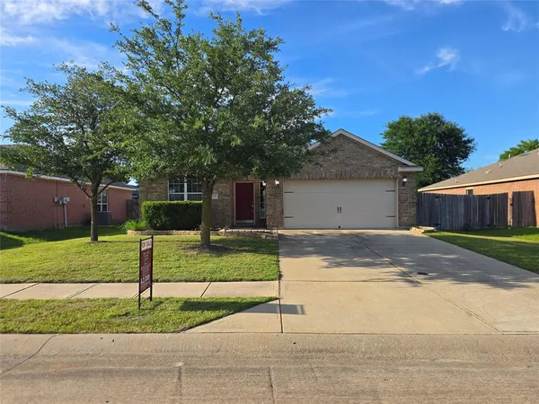 $264,900 | 216 Meadow Ridge Drive, Anna, TX 75409