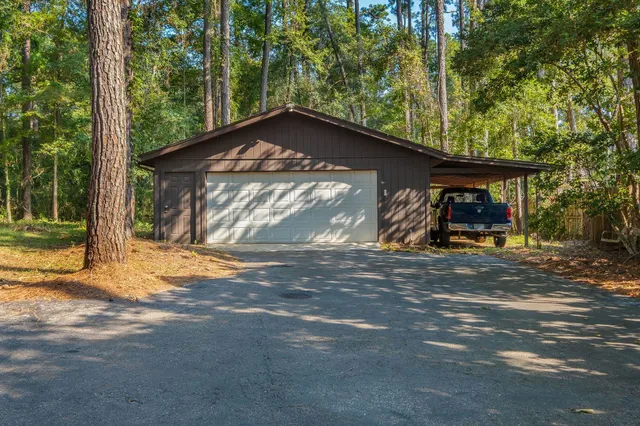 $675,000 | 7916 Skipper Lane, Tallahassee, FL 32317