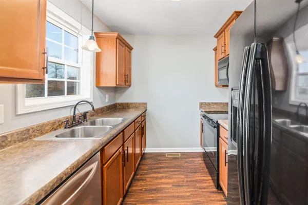 $1,800 | 1413 Jenny Lane, Clarksville, TN 37042