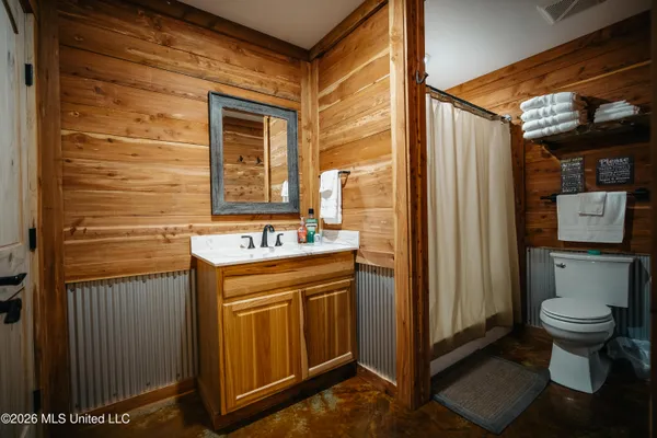 $499,000 | 475 Deer Creek Road, Grenada, MS 38901