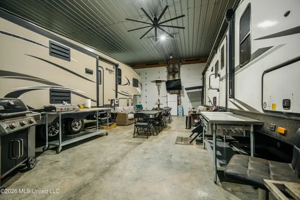 $499,000 | 475 Deer Creek Road, Grenada, MS 38901