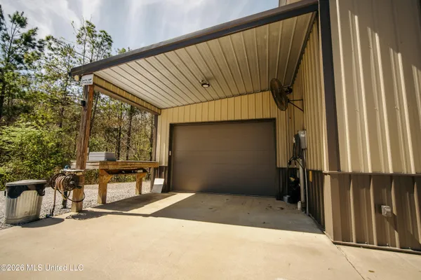 $499,000 | 475 Deer Creek Road, Grenada, MS 38901