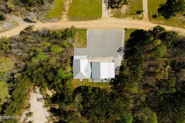 $499,000 | 475 Deer Creek Road, Grenada, MS 38901