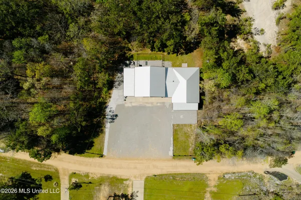 $499,000 | 475 Deer Creek Road, Grenada, MS 38901