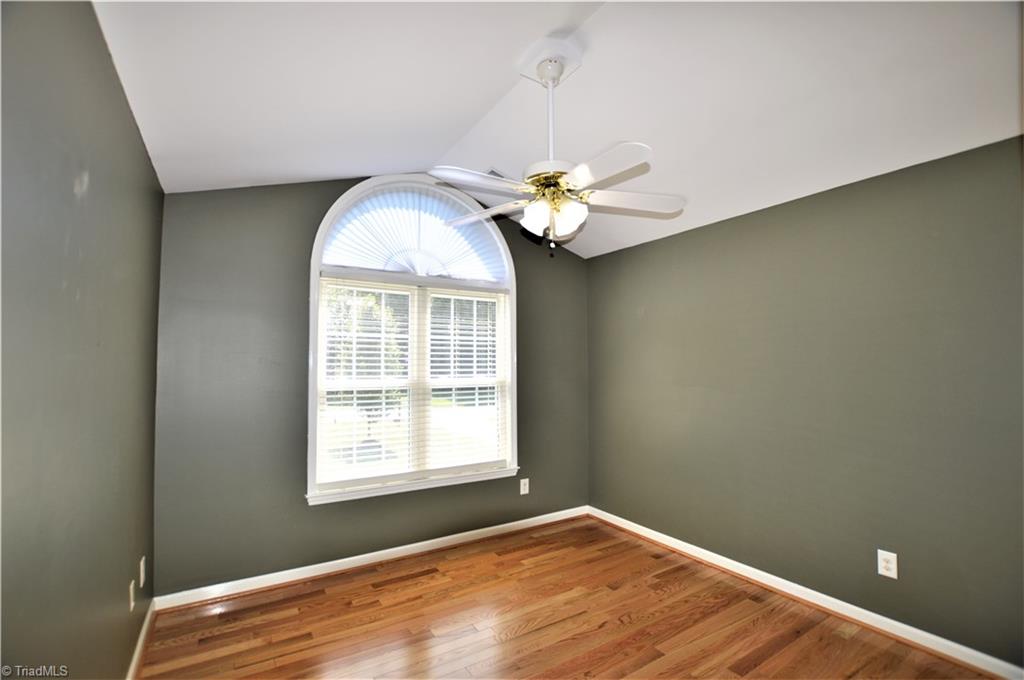 168 Running Cedar Road Madison, NC 27025 - Photo 18 of 30 Additional view of 2nd bedroom