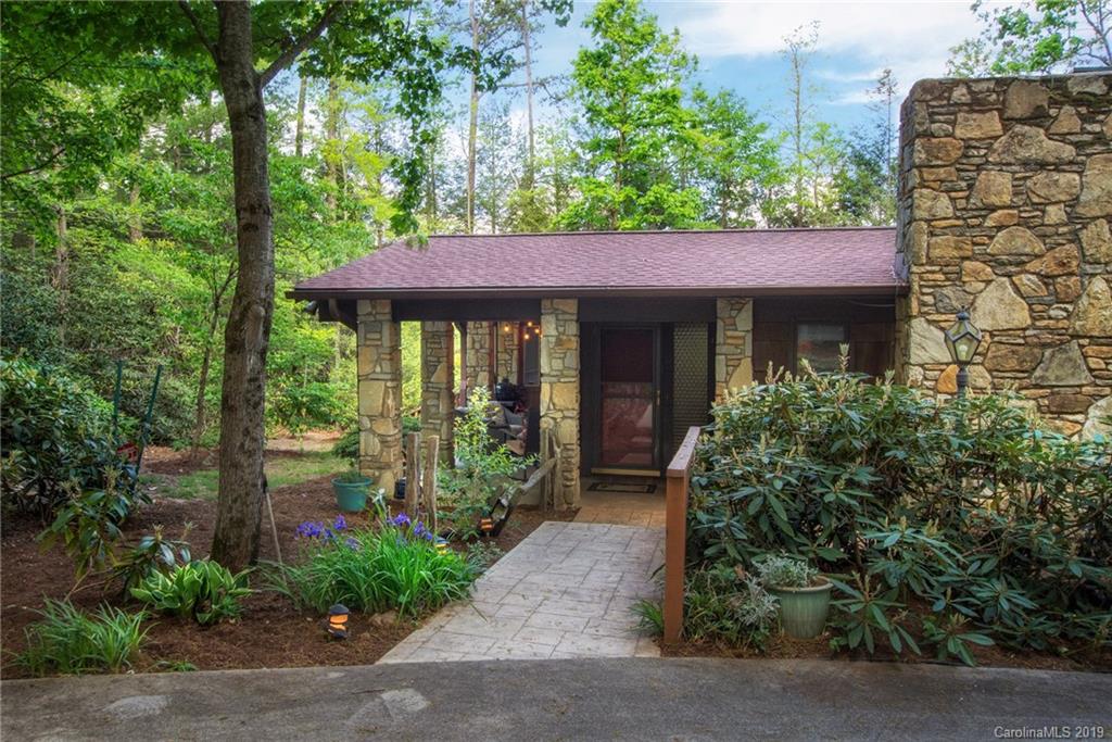 72 Baldwin Road Arden, NC 28704 - Photo 2 of 33 Gallery Image 2
