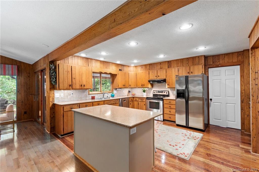 72 Baldwin Road Arden, NC 28704 - Photo 12 of 33 Gallery Image 12