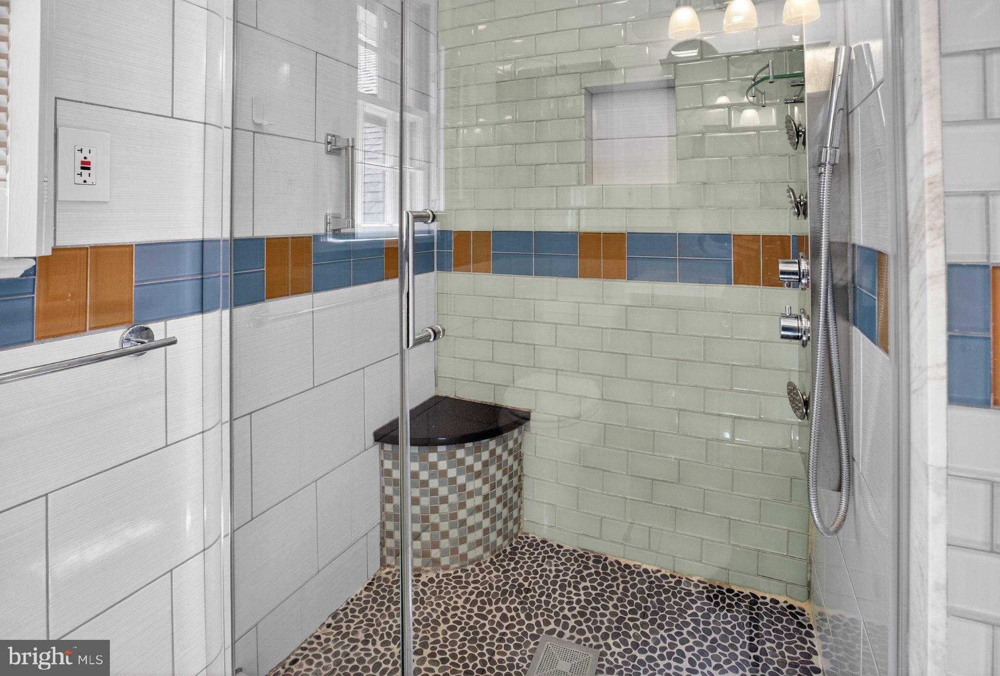 5405 Ridgefield Road Bethesda, MD 20816 - Photo 18 of 35