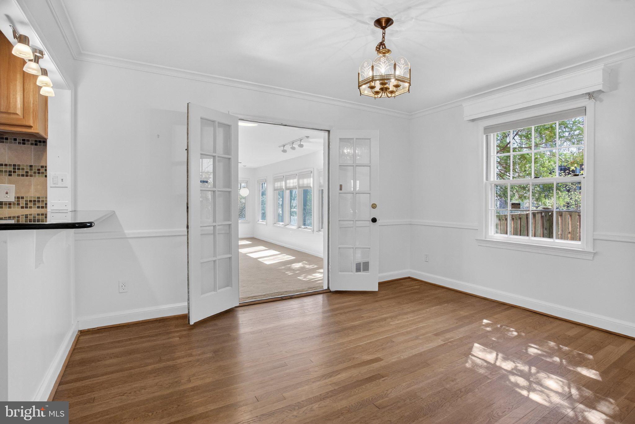 5405 Ridgefield Road Bethesda, MD 20816 - Photo 9 of 35