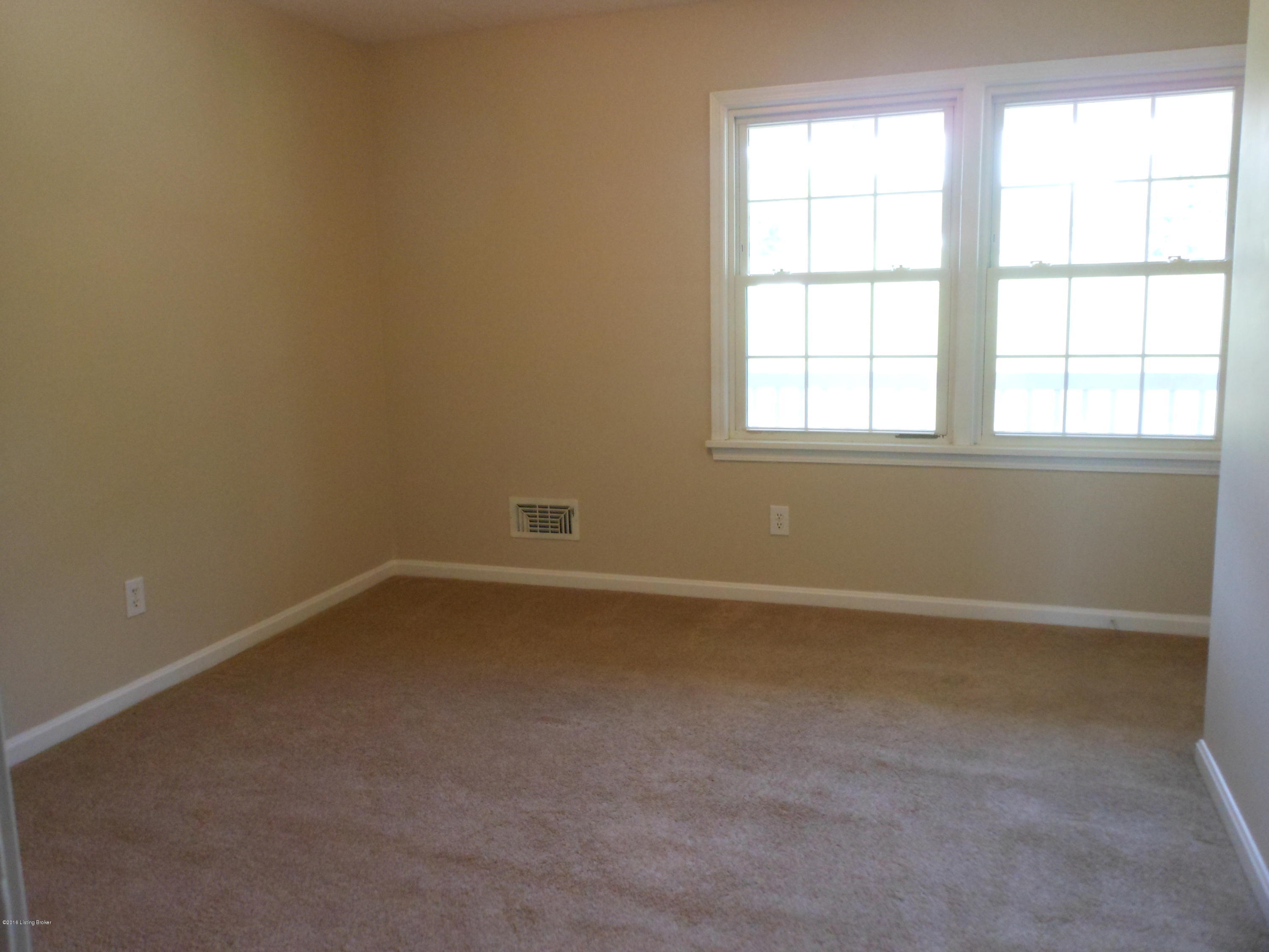 5422 Pendleton Road Louisville, KY 40272 - Photo 30 of 41 dscn2625