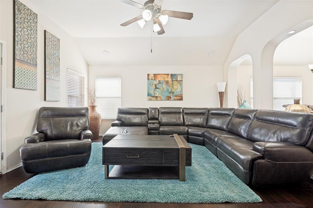 437 Castle Street DeSoto, TX 75115 - Photo 10 of 25