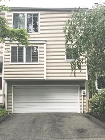 $2,850 | 140 Shepard Avenue, Unit 140, Hamden, CT 06514