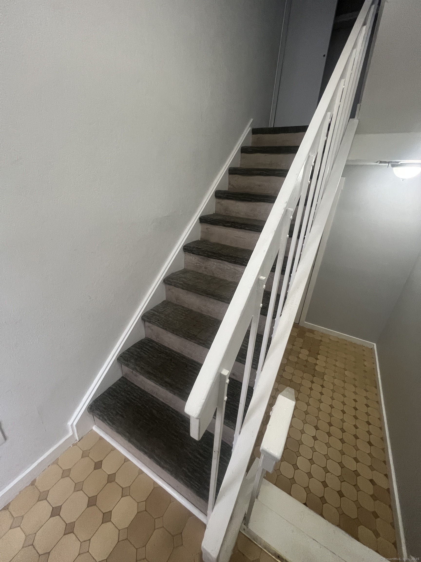 140 Shepard Avenue, Unit 140 Hamden, CT 06514 - Photo 19 of 29 a view of entryway