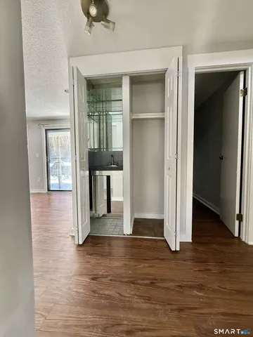 $2,850 | 140 Shepard Avenue, Unit 140, Hamden, CT 06514