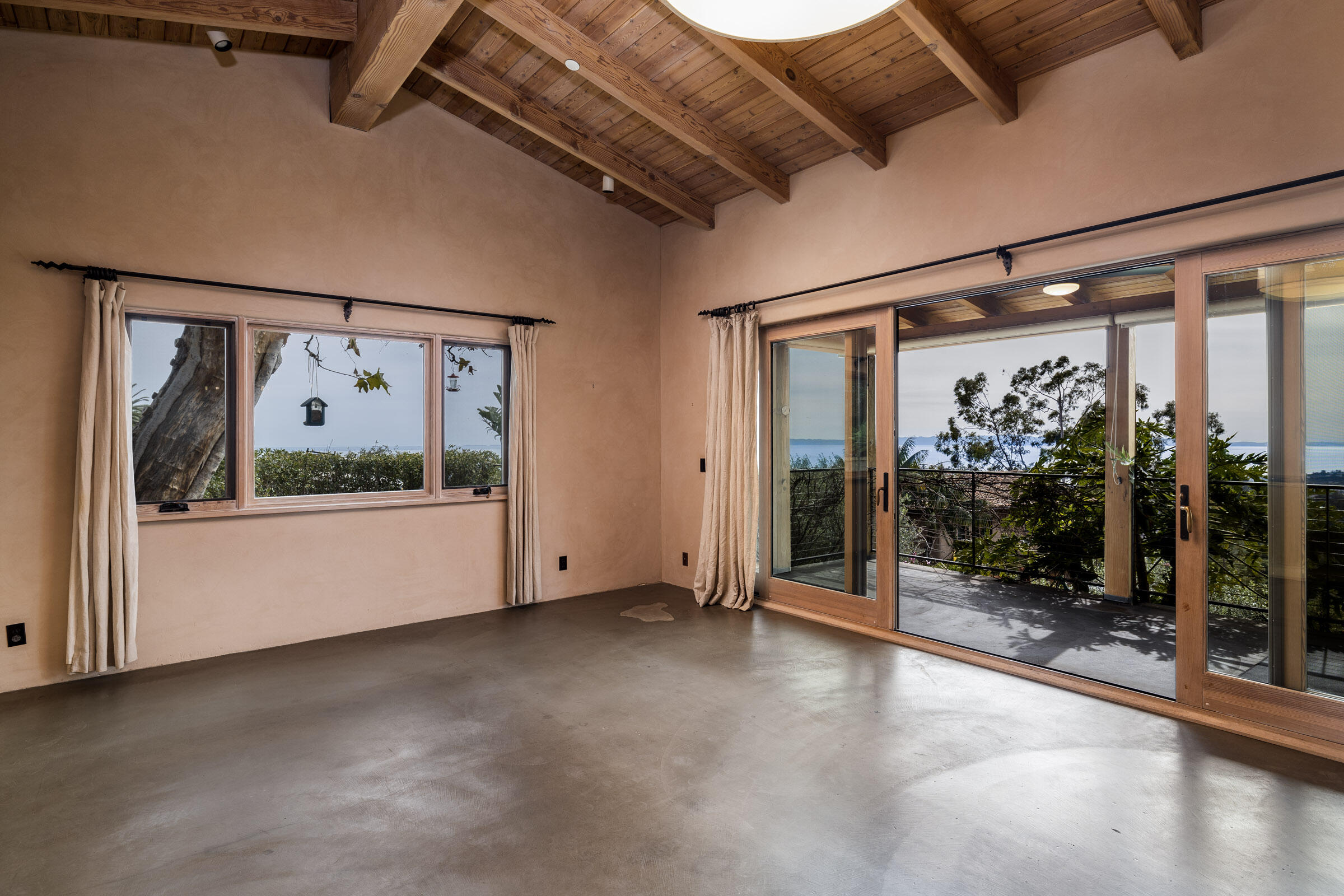 356 East Mountain Drive Montecito, CA 93108 - Photo 10 of 13 a view of a room with gym equipment