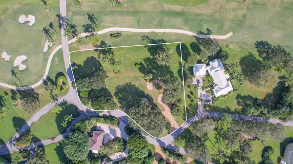 $2,695,000 | 20 Par Club Circle, Boynton Beach, FL 33436