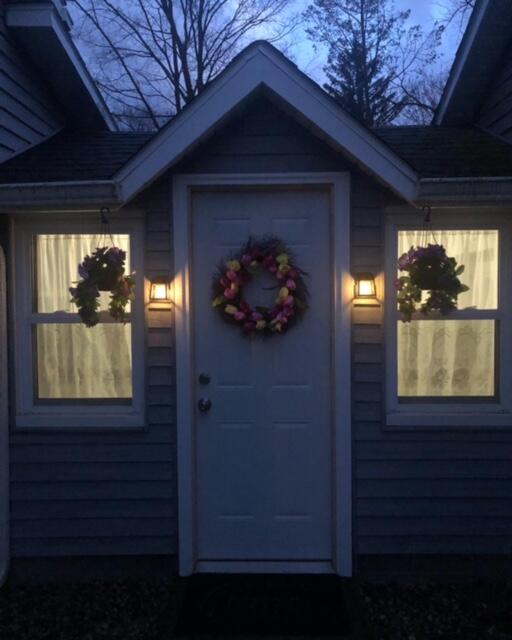 107 North John Street Decatur, MI 49045 - Photo 33 of 34 COZY SIDE ENTRANCE