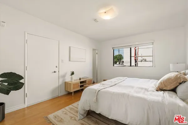 $559,000 | 2621 South Centinela Avenue, Unit 18, Santa Monica, CA 90405