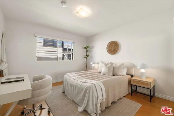$559,000 | 2621 South Centinela Avenue, Unit 18, Santa Monica, CA 90405