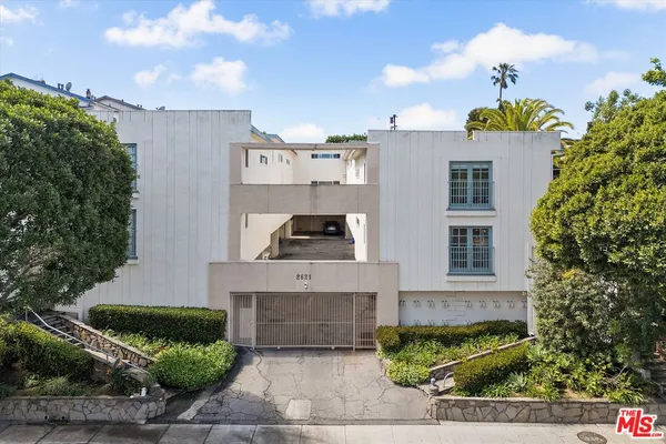 $559,000 | 2621 South Centinela Avenue, Unit 18, Santa Monica, CA 90405