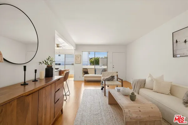 $559,000 | 2621 South Centinela Avenue, Unit 18, Santa Monica, CA 90405