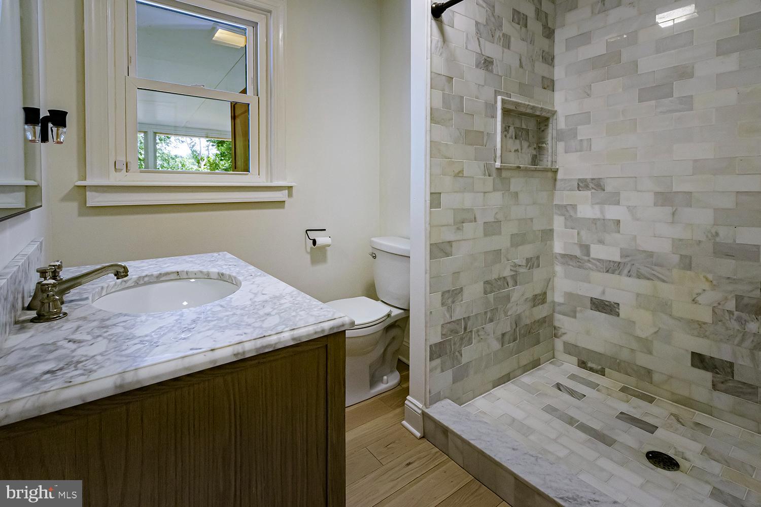 814 Jackson Road Mullica Hill, NJ 08062 - Photo 12 of 25 Updated full bath on the main level
