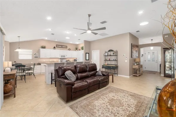 $389,900 | 1667 Abernethy Place, The Villages, FL 32162