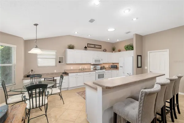 $389,900 | 1667 Abernethy Place, The Villages, FL 32162