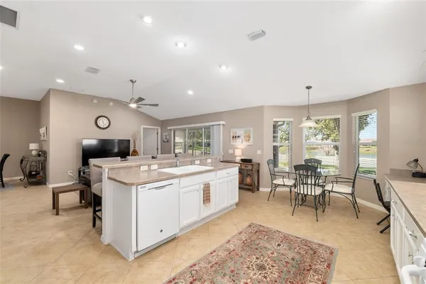 $389,900 | 1667 Abernethy Place, The Villages, FL 32162