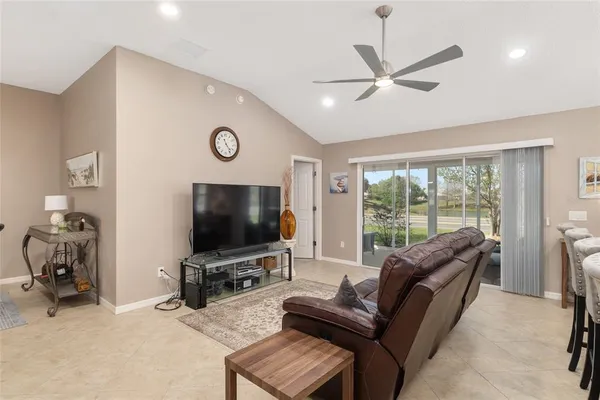 $389,900 | 1667 Abernethy Place, The Villages, FL 32162