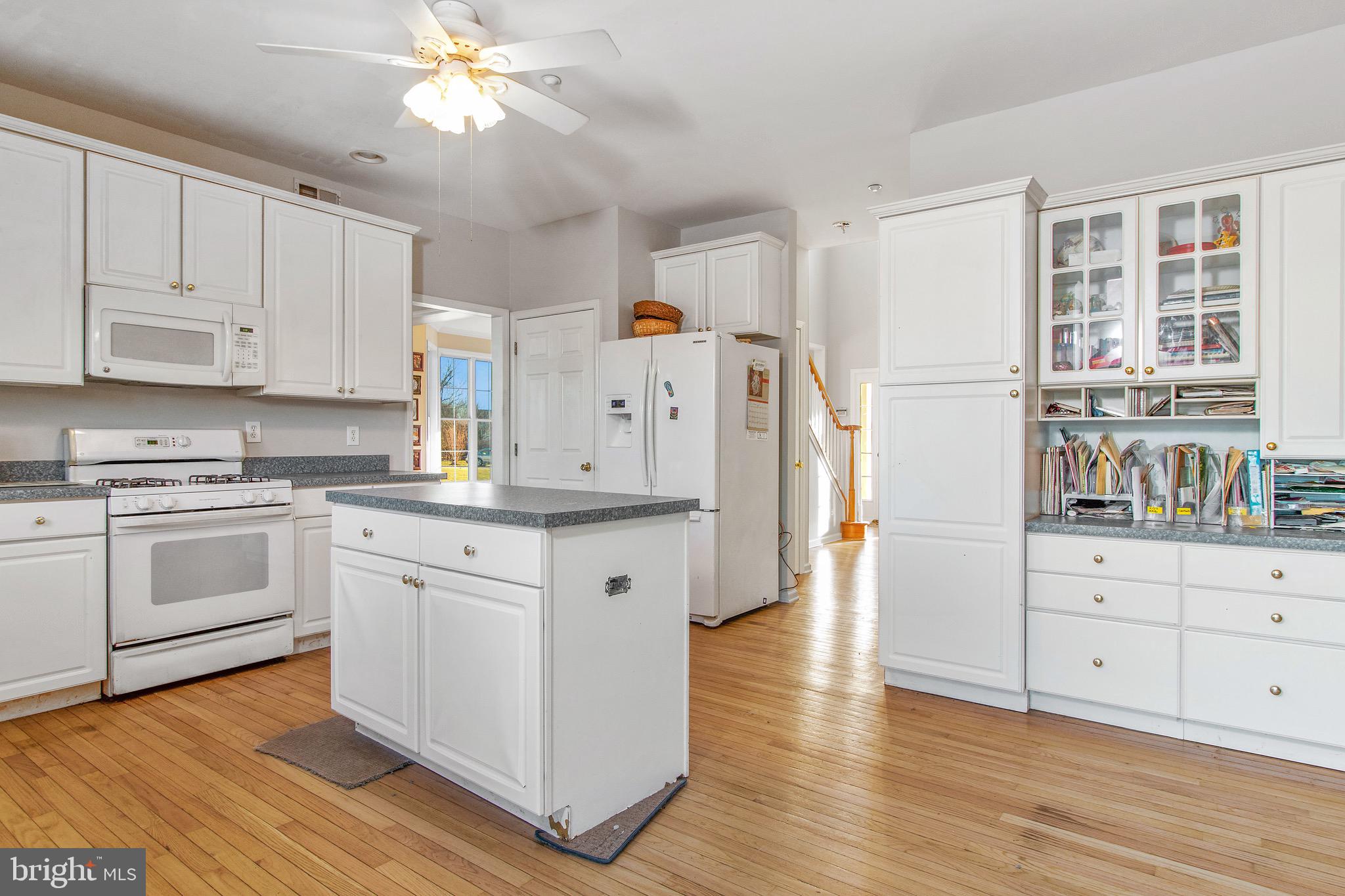 8 Hazel Court Mickleton, NJ 08056 - Photo 10 of 27