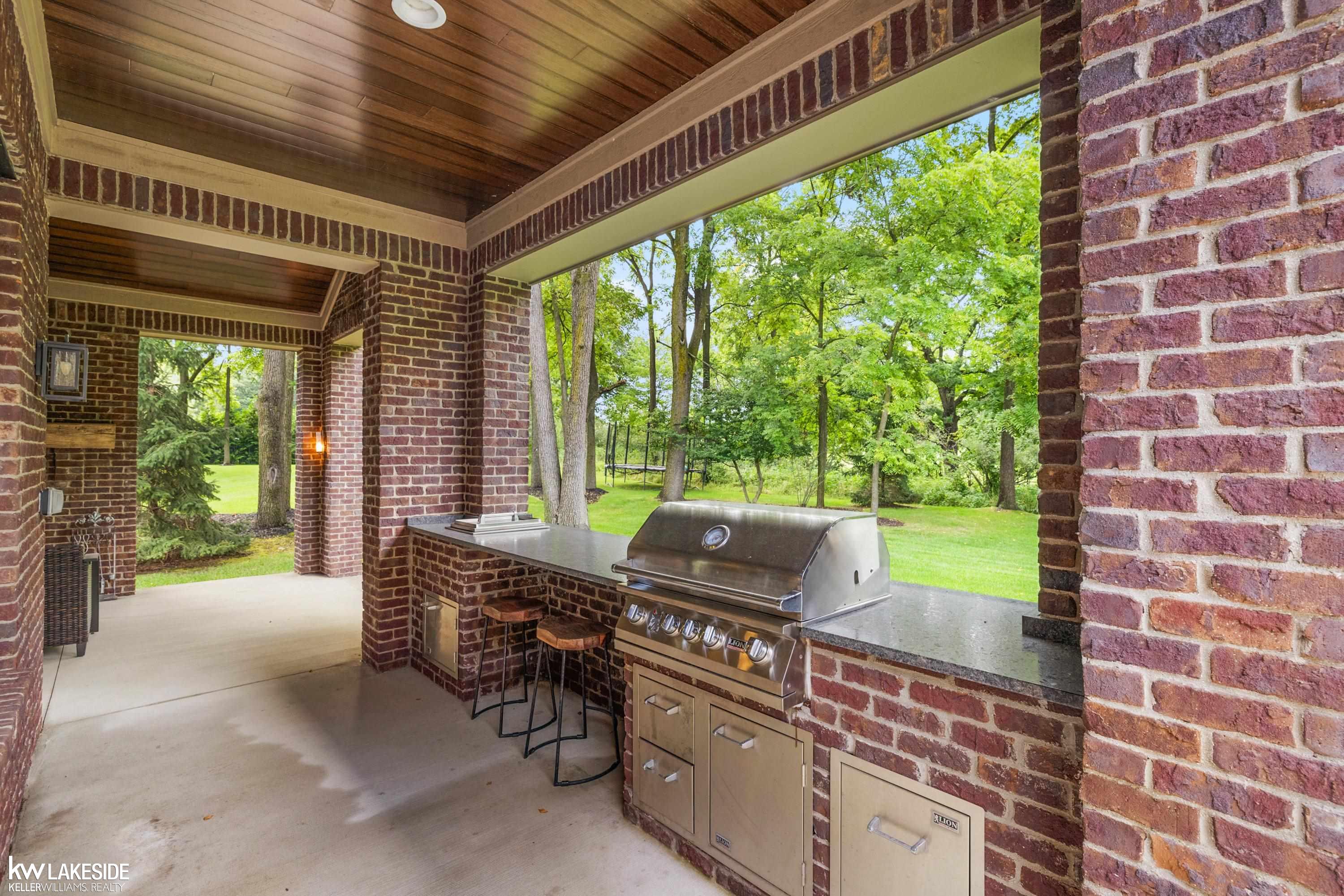 3780 Thatcher Drive Rochester Hills, MI 48309 - Photo 24 of 88